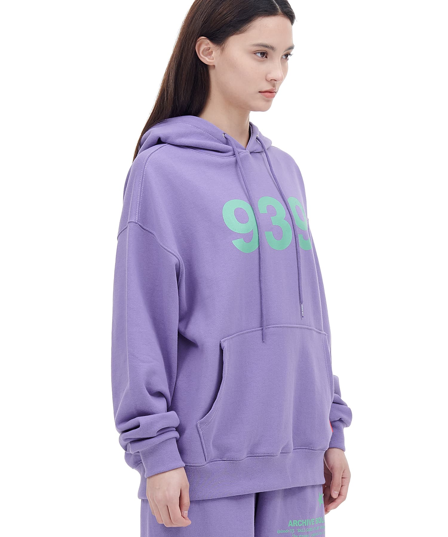 939 Худи